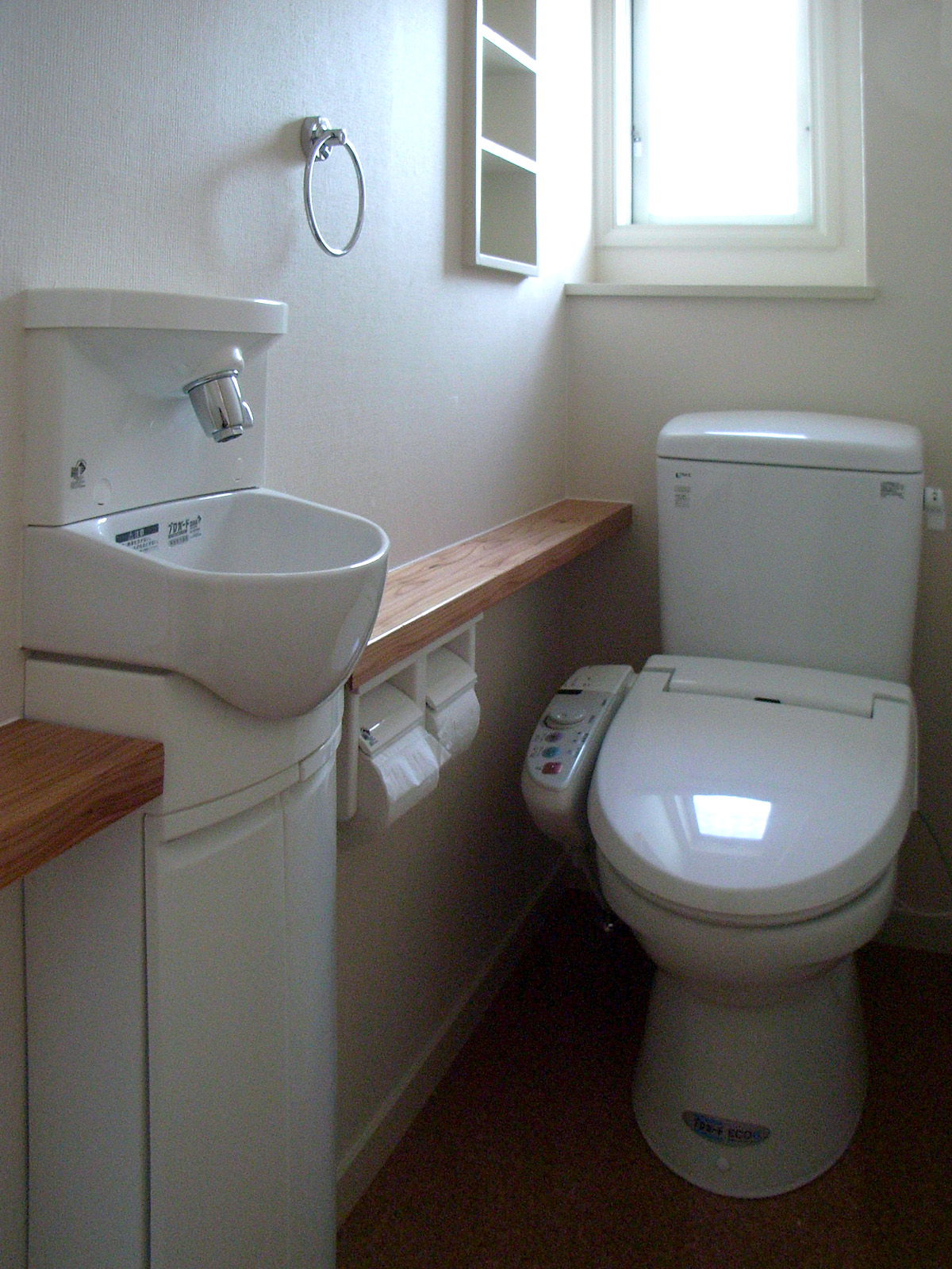 築20年２ｘ４のリフォーム　なずなハウス トイレ